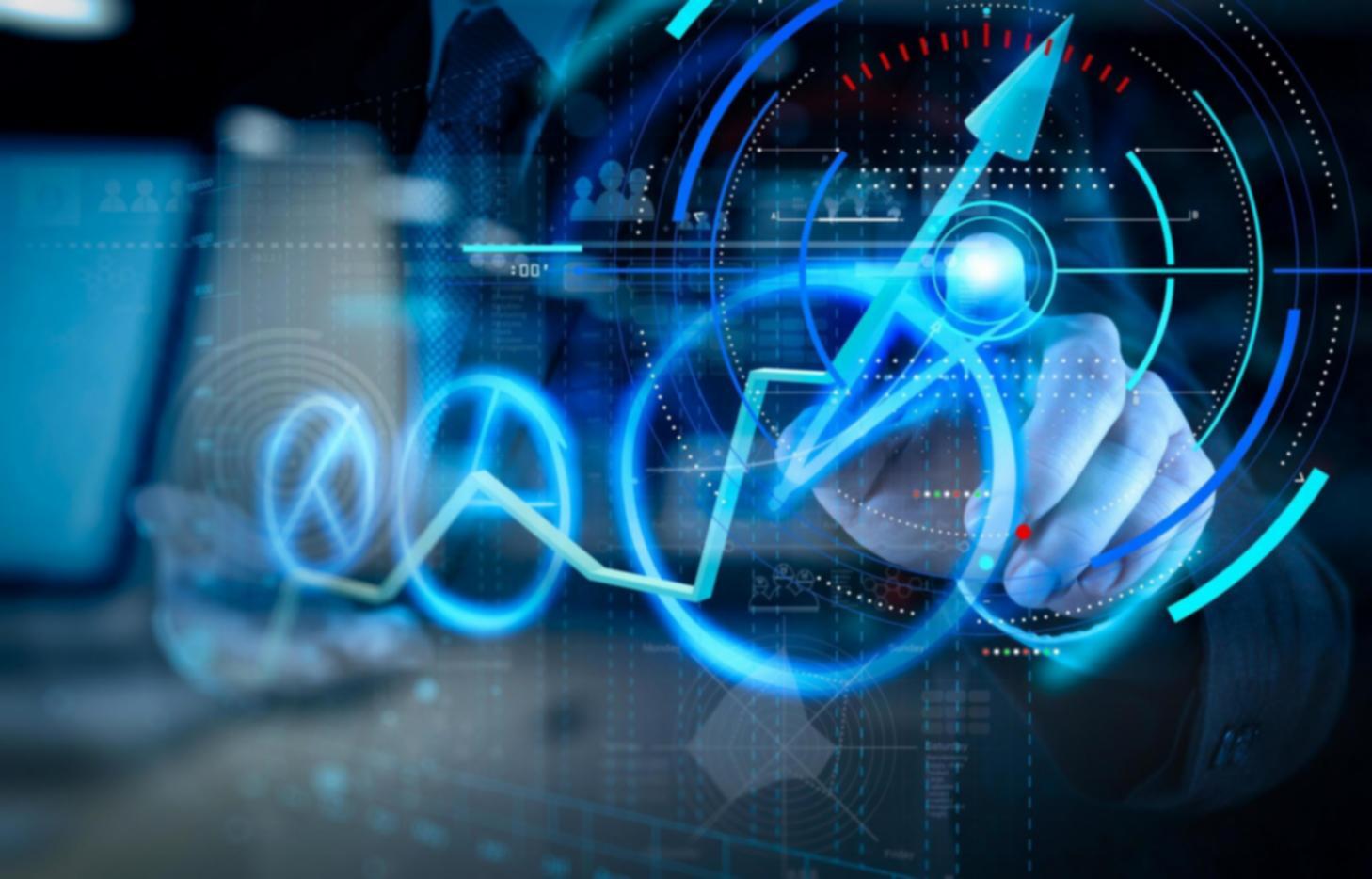 Teilnehmer bei praxisnahem IT-Training